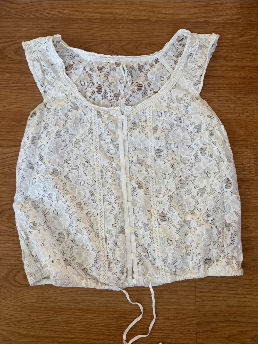 Aeropostale White Lace Button-Front Camisole